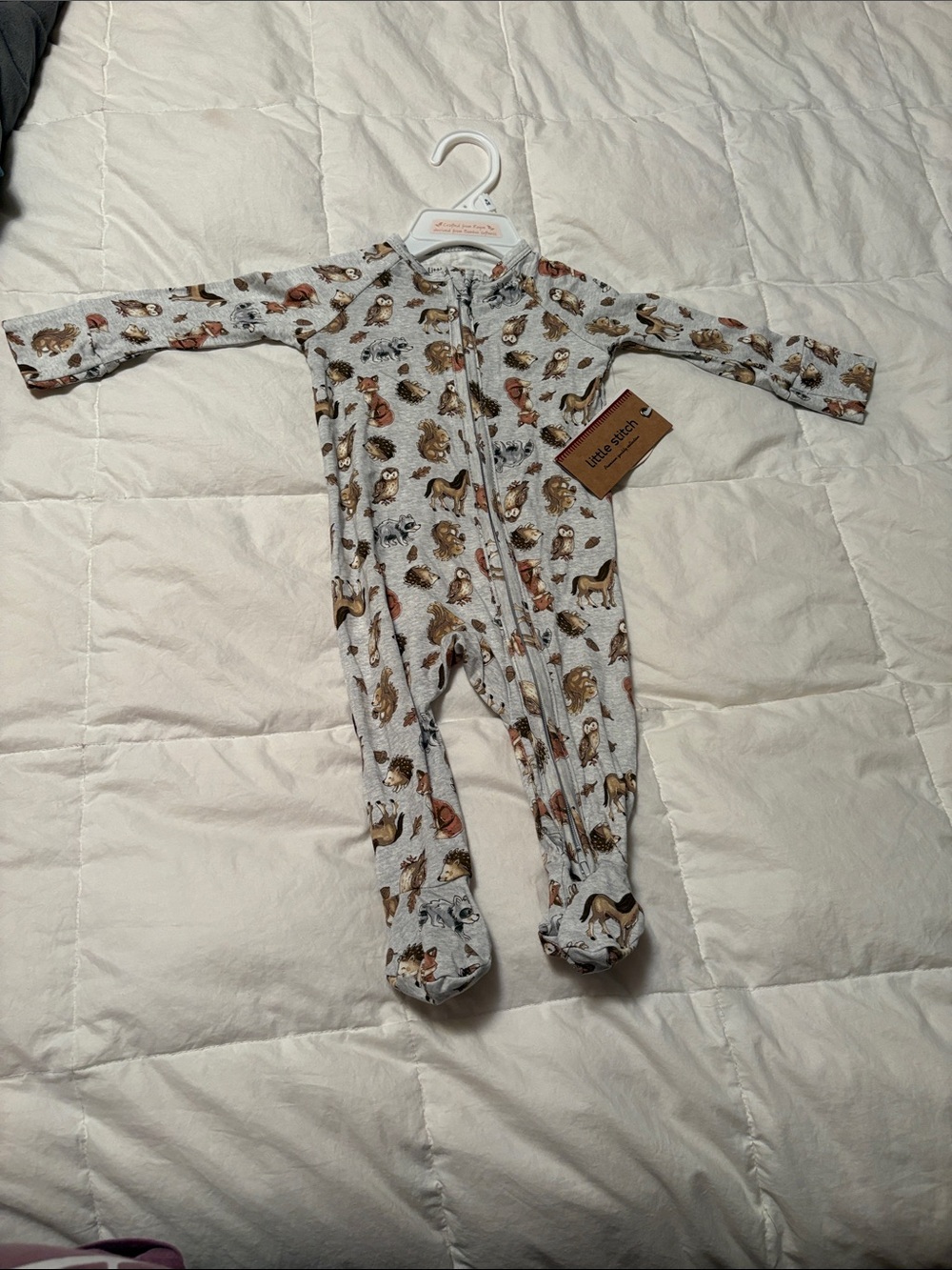 Unbranded Gray Animal Print Baby One-Piece Zipper Footed Pajamas